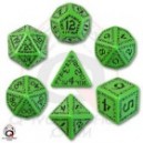 RUNIC - 7 dés runiques - Vert & Noir